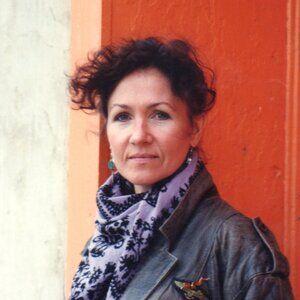 Meet your Posher, Suzanne
